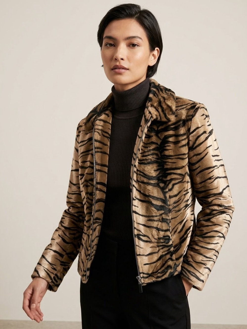 Tiger-Print Teddy Jacket in Tan & Black - Women Y2K vintage